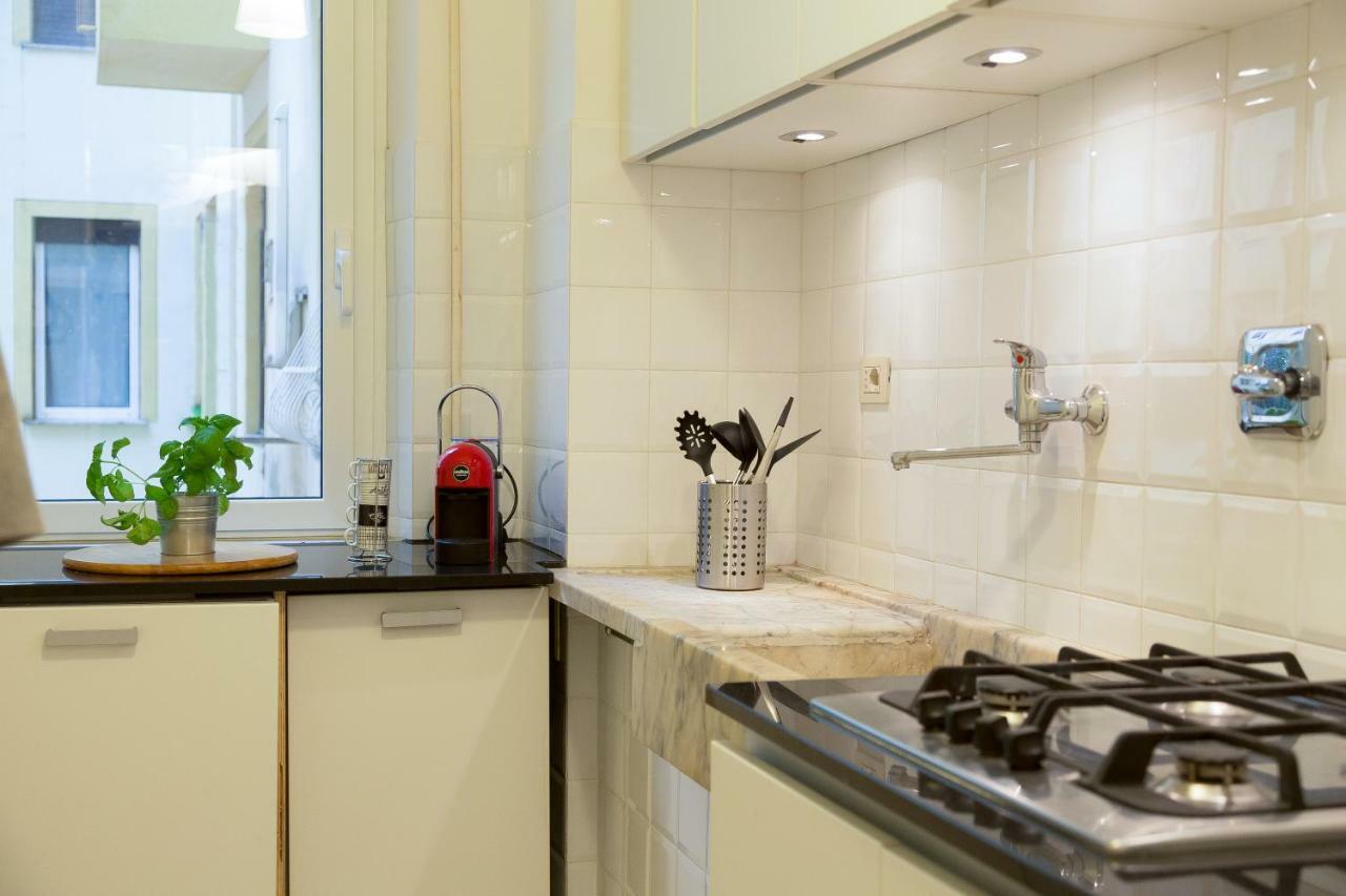 GuestART Monti Apartment Roma Esterno foto